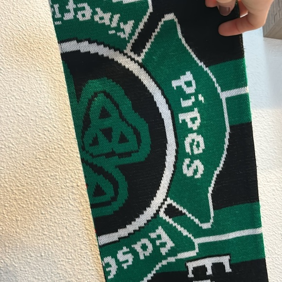 East side Firefighters pipes and drums scarf with fringe - Picture 6 of 8